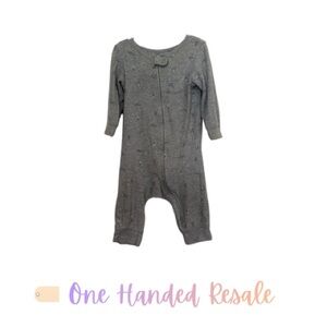 🦖 Carter’s Grey Small Dinosaur Print Romper Jumpsuit Green 9M